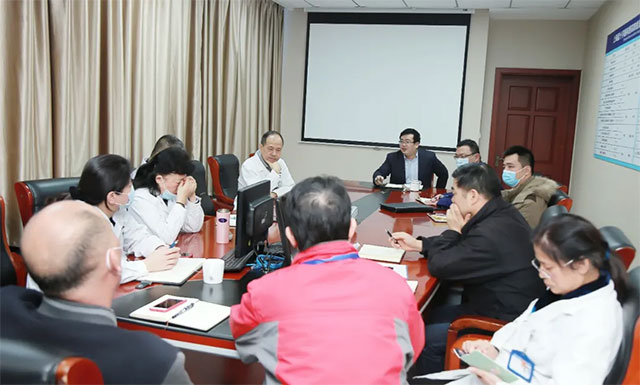 ҽԺ�쵼����ڡ�������̸