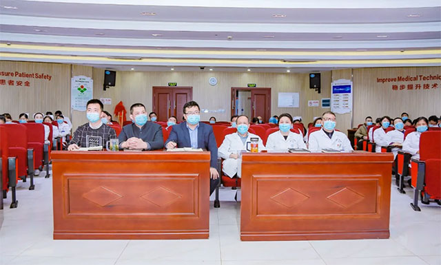 ȫ��Ժ�쵼��ϯ����